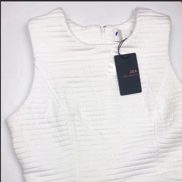 NWT J.O.A. Fit and Flare Dress- White - Picture 4 of 6